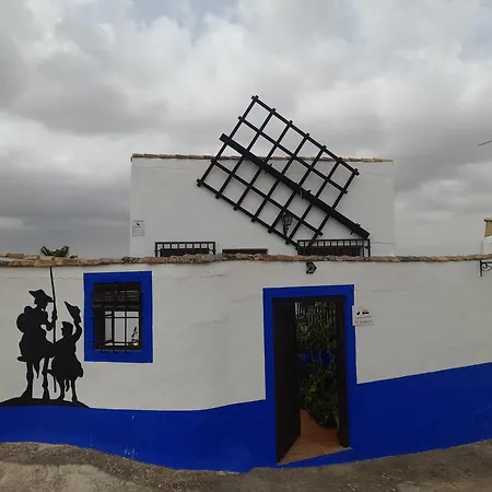 Casa Cueva El Atardecer *